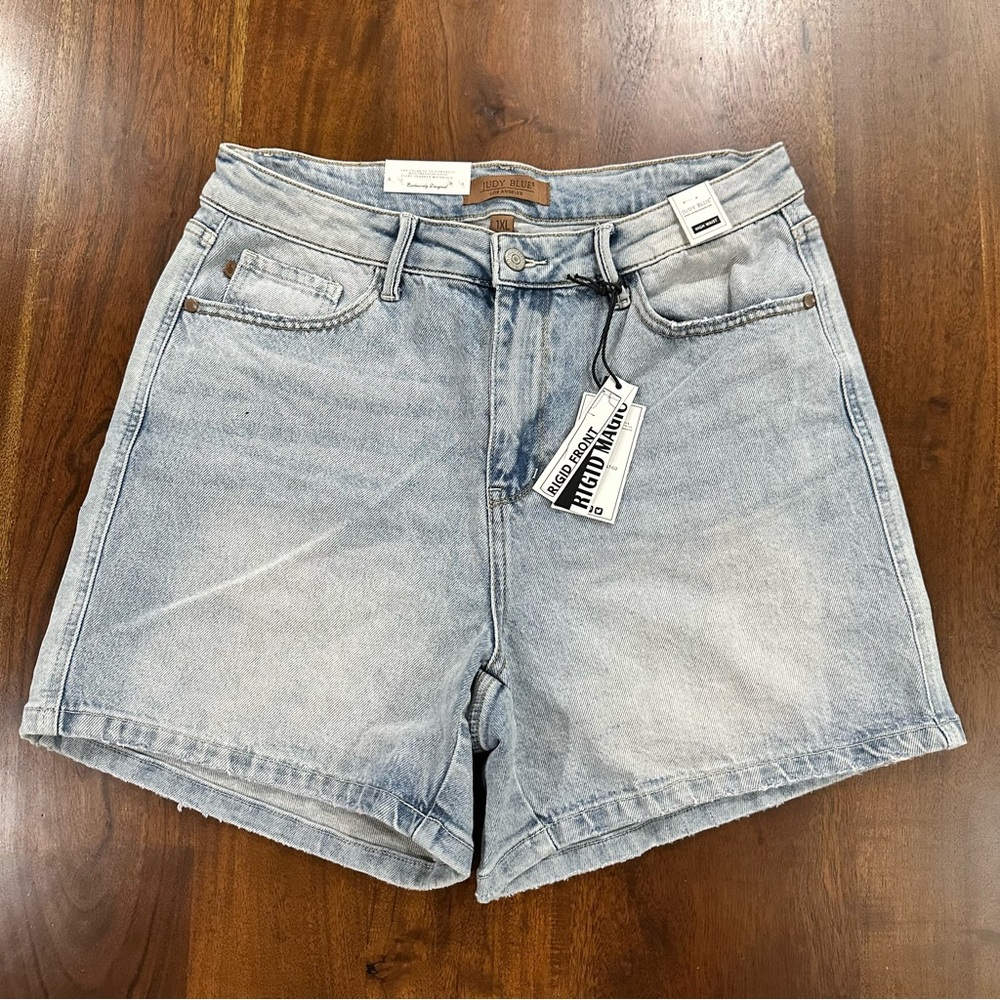 NEW! Judy Blue Rigid Magic High Rise Shorts Denim Summer Size 1XL